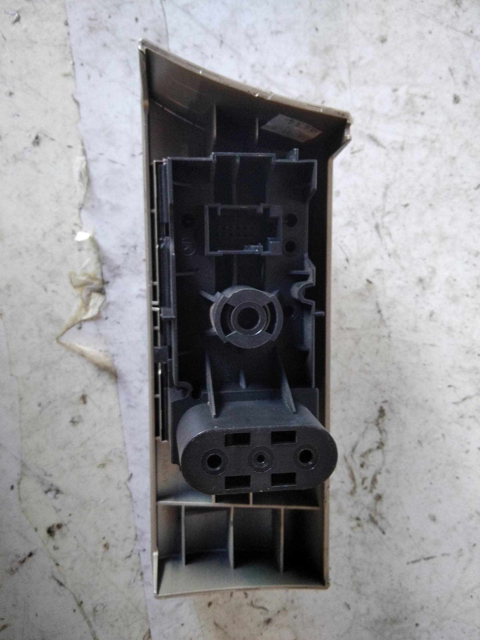 Interruttore blocco comando luci